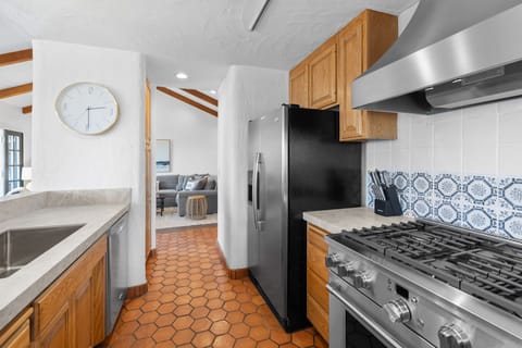 Beautifully Updated Chef's Kitchen