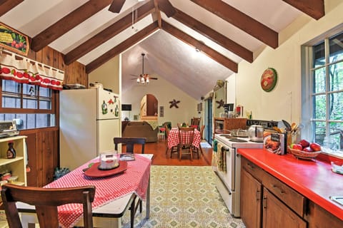 Kitchen | Cooking Basics | Crockpot | Ice Cream Maker