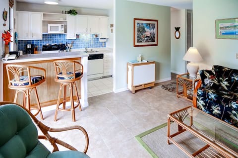 Living Room | Cable TV