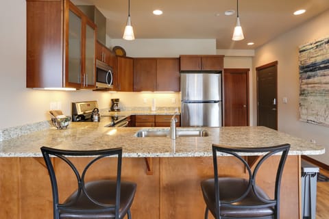 Breakfast Bar