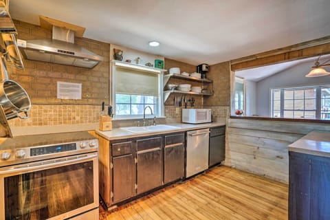 Kitchen | Coffee Maker