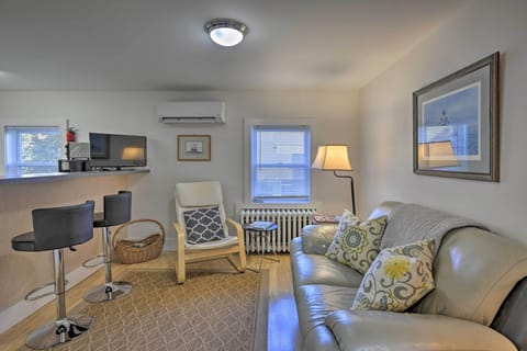 Greenport Vacation Rental | 1BR | 1BA | 400 Sq Ft | Stairs Required