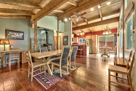 More views of the downstairs kitchen & dining areas