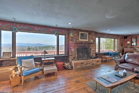 Living Room | Mountain Views | Cable TV