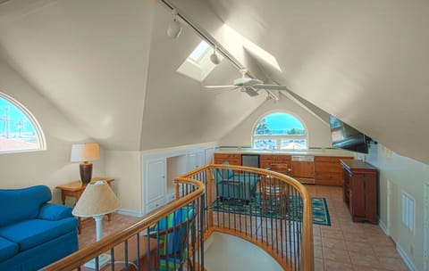 3rd Floor - Sitting Area