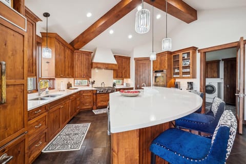 Kitchen - Highlands Hideaway - Breckenridge Vacation Rental