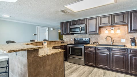 Phoenix X 514 Kitchen