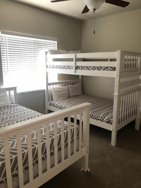 4th Bedroom w/ double sized bed bunk bed and single double bed