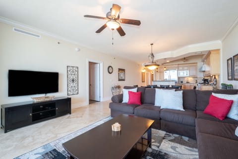 Bella Riva 106 - Living and Dining Area