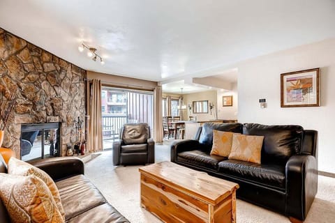Living Area - Park Place 101C - Breckenridge Vacation Rental