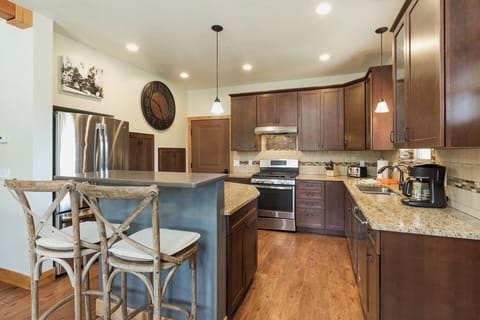 Main Living Space - TV, Wood Burning Fire Place (wood provided)