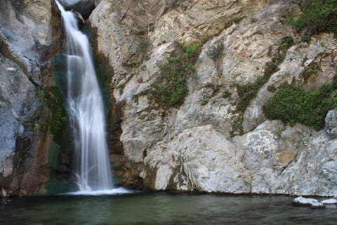 Eaton Canyon waterfall hike - Eaton Canyon waterfall hike