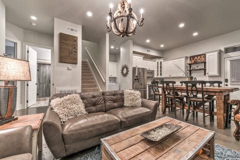 Living and Dining Room - Living and Dining Room