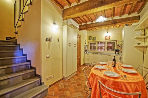 Dining Room, Kitchen