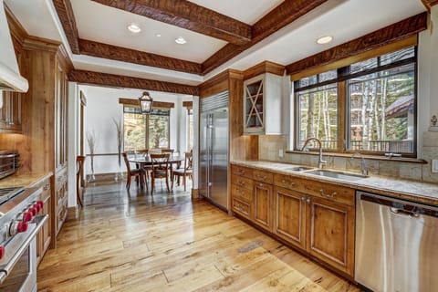 Indoors, Hardwood, Floor, Flooring, Stained Wood