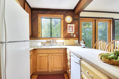 You can look out to the deck even while washing dishes - or loading the dishwasher.