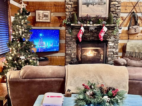 Enjoy a peaceful Christmas at Bear View!