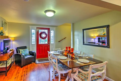 Dining Room | Dishware/Flatware