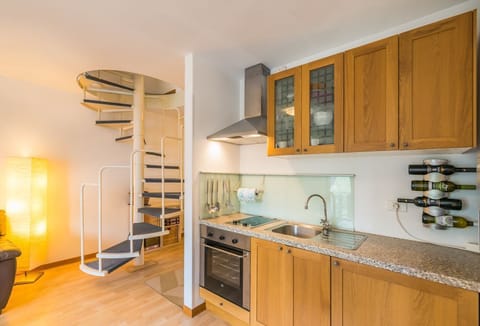 Lepa Soca House - kitchen