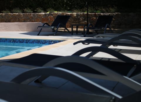 Stunning villa and heated pool in Valbonne