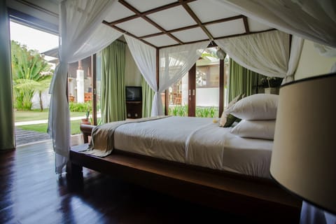Superbe villa de 5 chambres près de la plage de Nelayan - Canggu; Villa in North Kuta