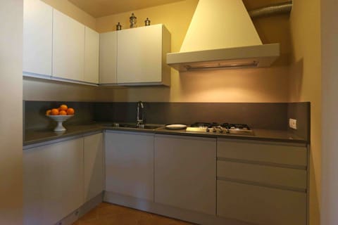 agriturismo_casentino_la_dolce_vista_granaio_kitchen