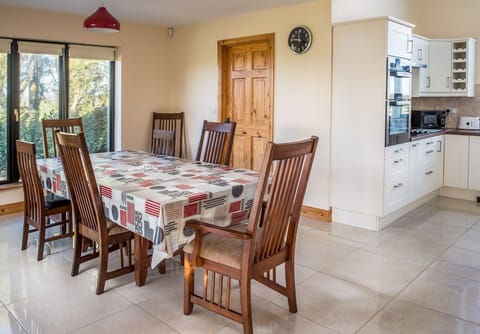 Kilmore-Quay-Castleview-House-Kilmore-Quay