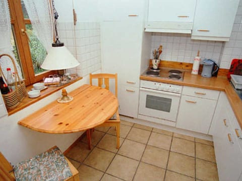Private kitchen | Fridge, oven, dishwasher, toaster