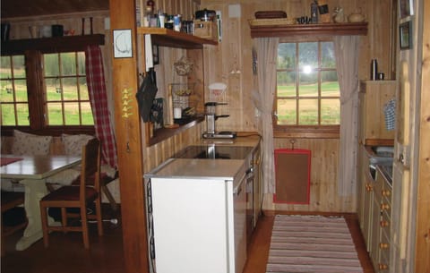 Fridge, stovetop, dishwasher, coffee/tea maker