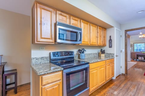 Kitchen - Main Level