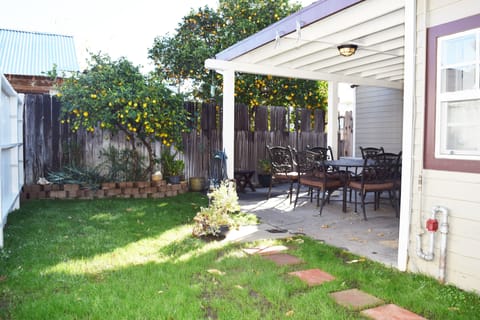 Private Backyard, Covered Patio, and Patio Table