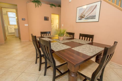 Main Level | Dining Room