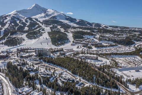 Aerial of the Stillwater community!