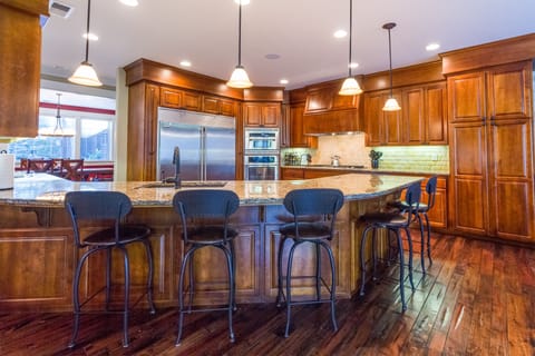 Kitchen - Main Level