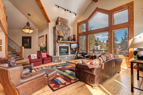 Large Living Room with floor to ceiling picture windows 