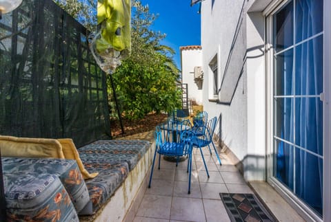 Terrace 2