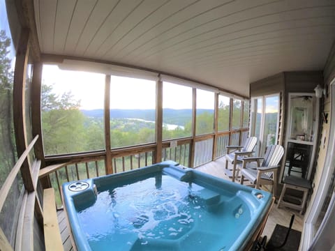Hot tub on screened in porch