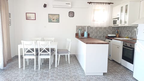 Kitchen and dining area