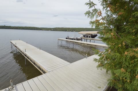 Plenty of dock space for your/rental fishing boat, pleasure boat, watercraft