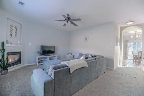 Living area | TV, fireplace, Hulu, DVD player