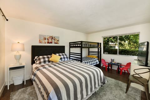 Kids room, Queen, twin bunk beds & twin trundle bed (sleeps 5)