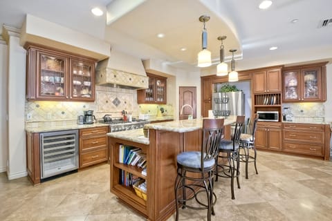 Fully Stocked Gourmet Kitchen and walk in Pantry
