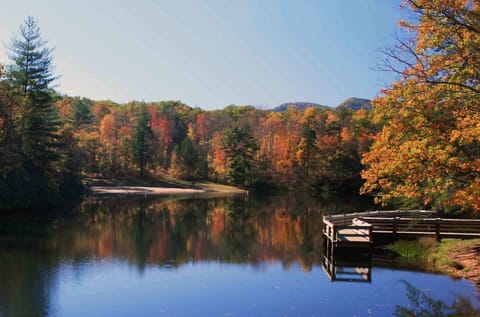 Lake Powhatan at Bent Creek/NC Arboretum