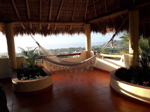 Hammack with a view on upper Palapa level
