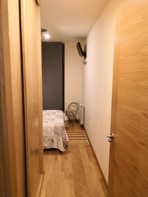 1 bedroom, in-room safe, iron/ironing board, WiFi