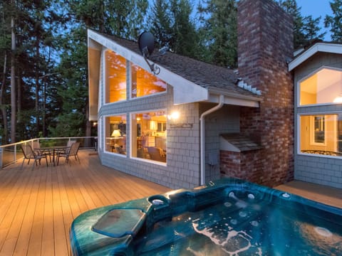 Relax in the hot tub