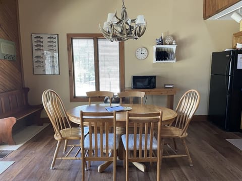 Kitchen table with 6 chairs.
