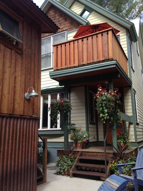 Front door with slope side views from the balcony