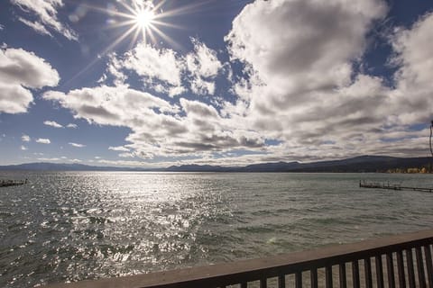 Star Harbor 13 Exterior Lakefront Deck 2