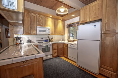 Willow Kitchen - Willow Kitchen